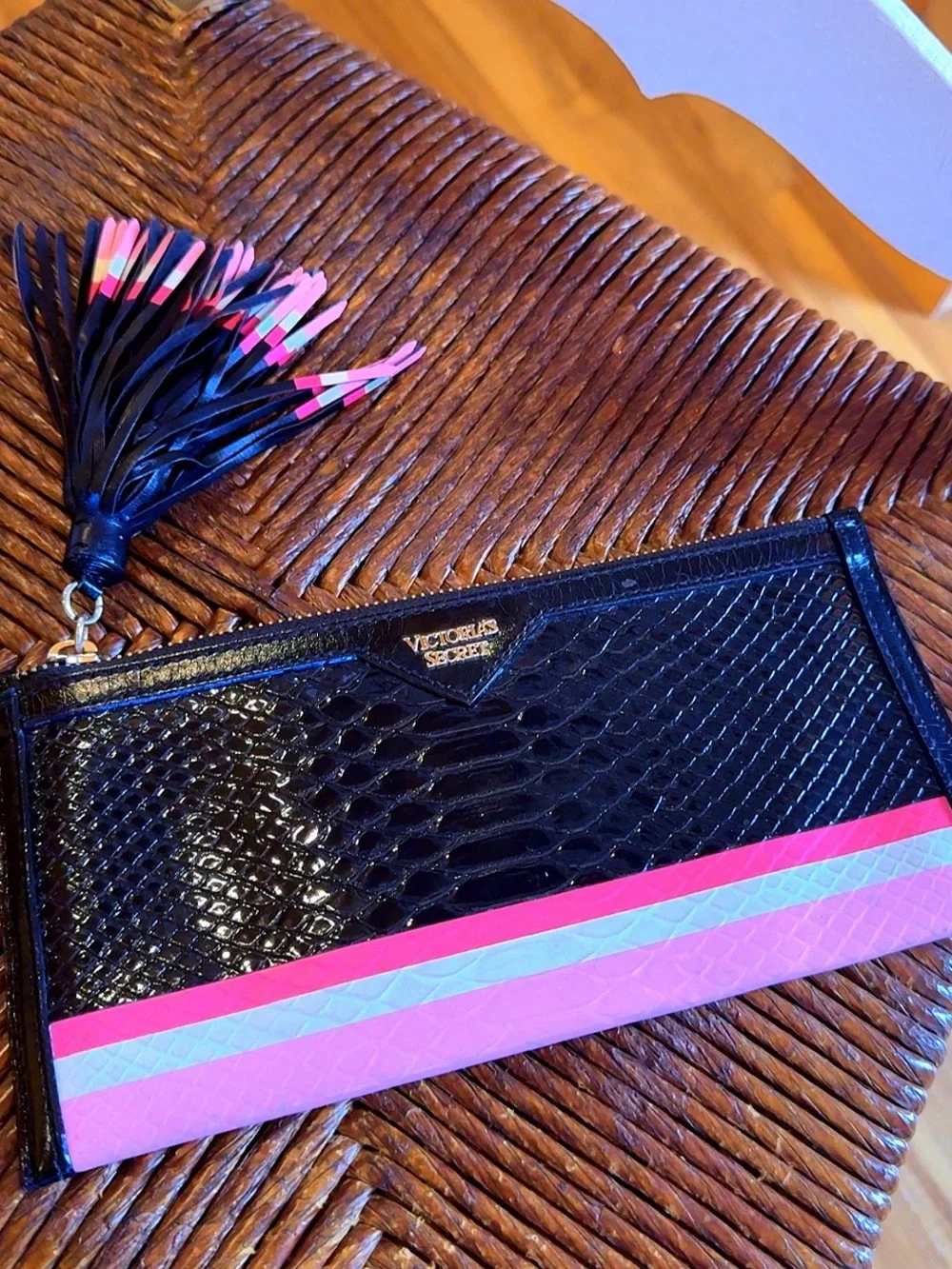 Victoria’s Secret Luxe Python Zip Clutch Wristlet Black Pink Tassel 9” EUC